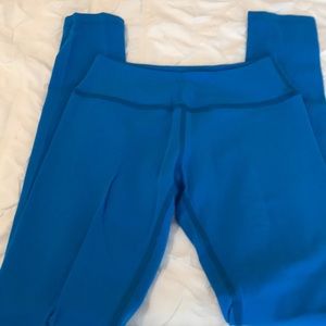 Beyond Yoga royal blue leggings